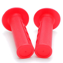 Laden Sie das Bild in den Galerie-Viewer, APE RACING Anti-Slip Lock-on Twist Throttle Handlebar Grips for Motorcycle Dirt bike Motocross (Red)